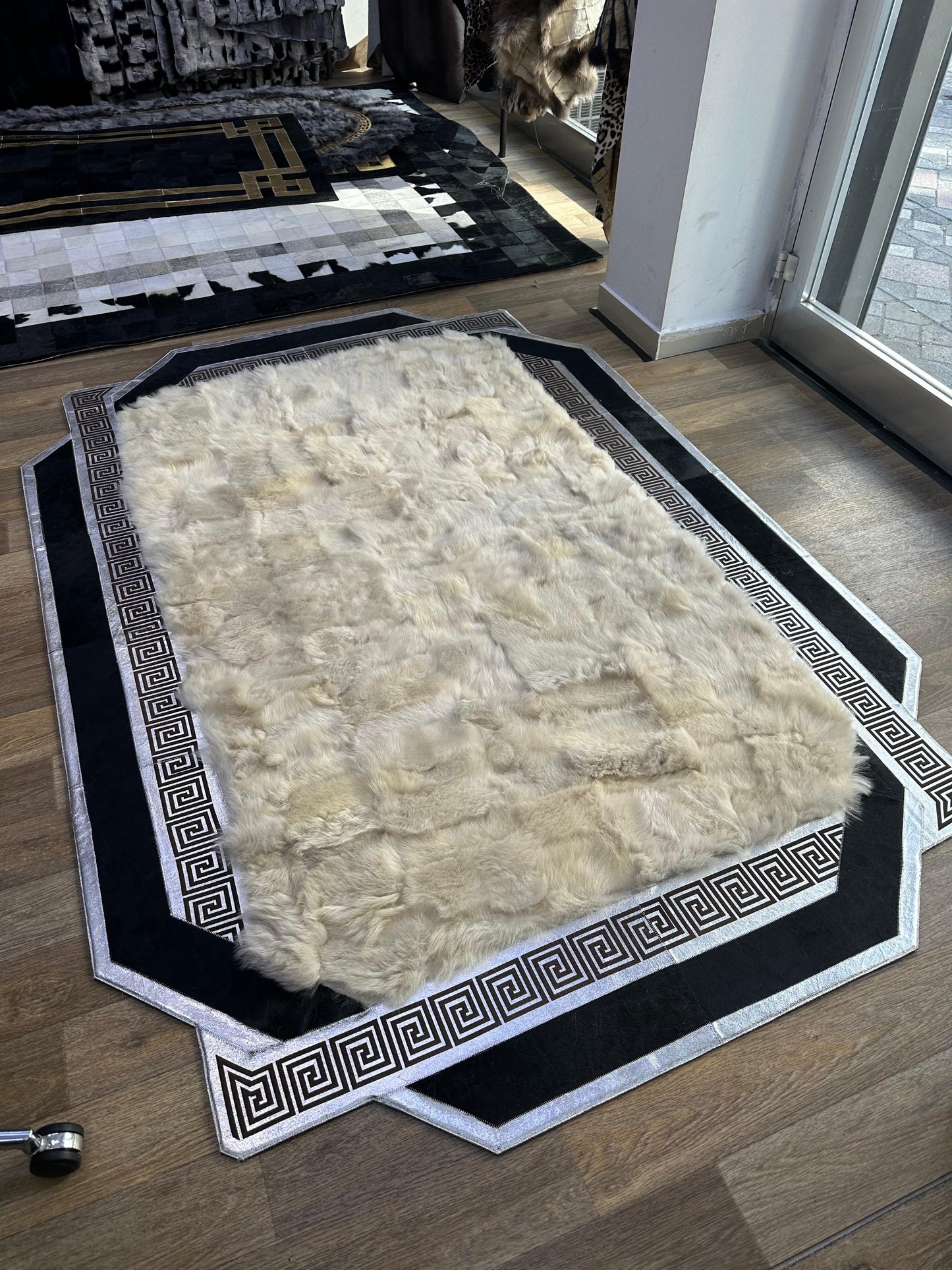 Handmade Black Beige Sheepskin Rug - Luxurious Living Room Decor