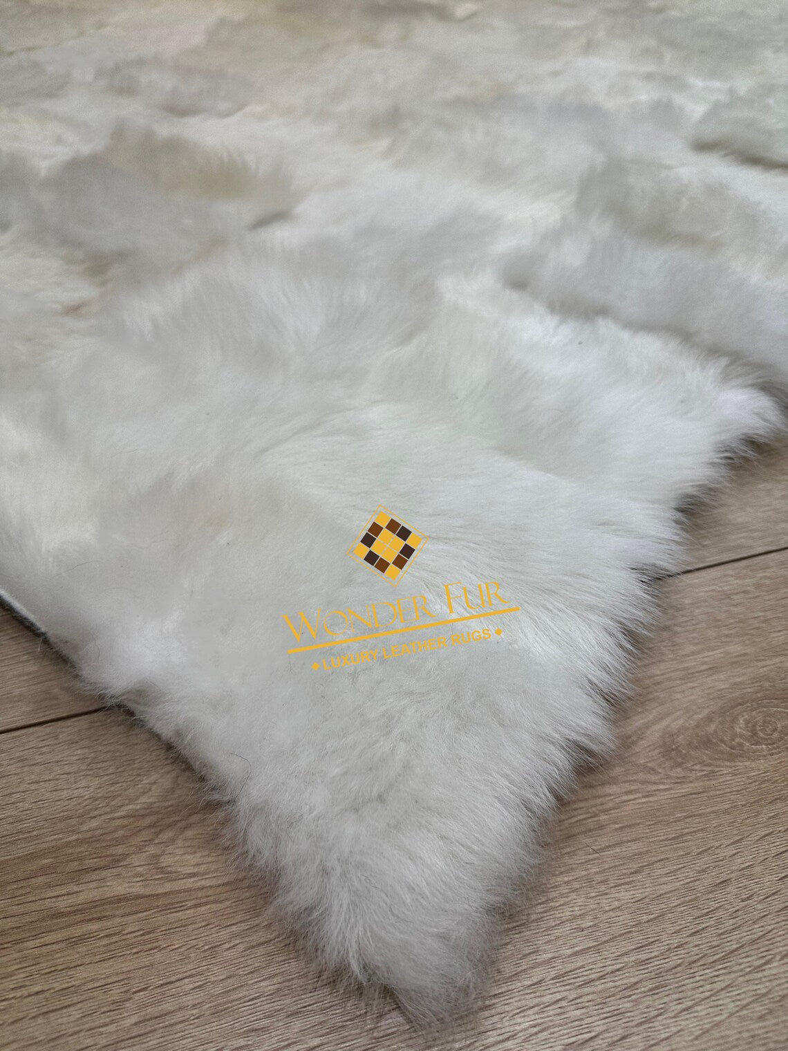 Shaggy Soft Non Slip White Sheepskin 5x7 Bedroom Rug , Natural Carpet