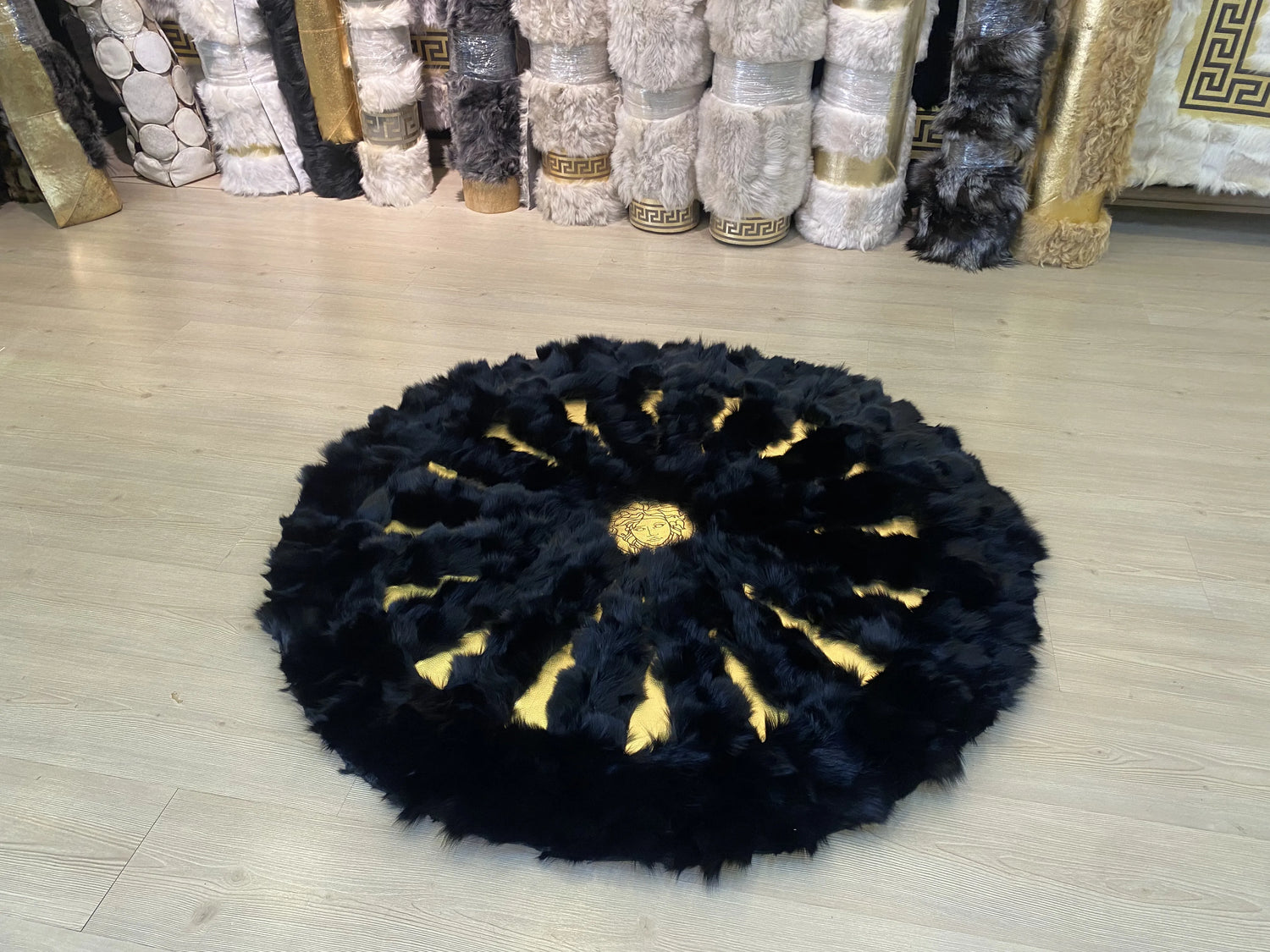 Round Fox Rug - Wonder fur rug