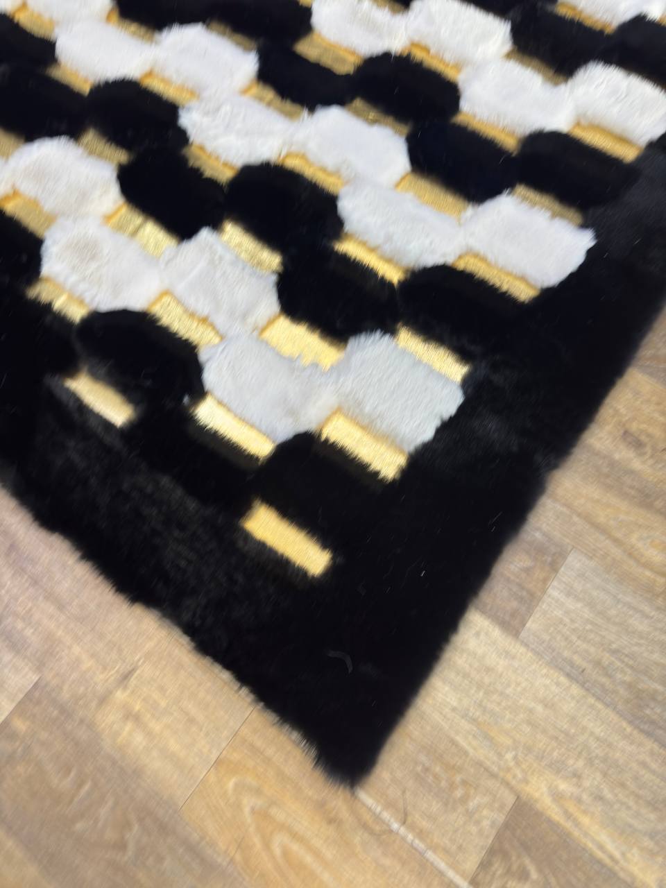 Black & White Geometric Plush Area Rug