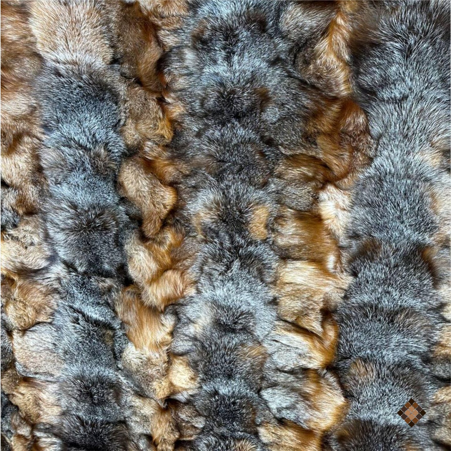 Artisan Handmade Genuine Fox Fur Rug for Elegant Interiors - WONDERFURRUG