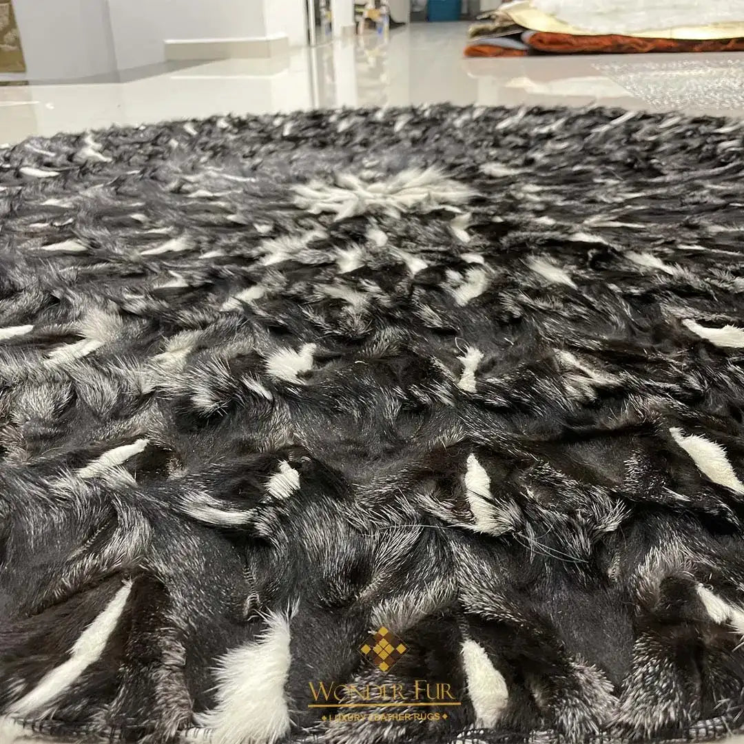 Authentic Black and White Round Real Fox Fur Area Rug - Wonder fur rug Rug Wonder Fur Rug Wonder fur rug