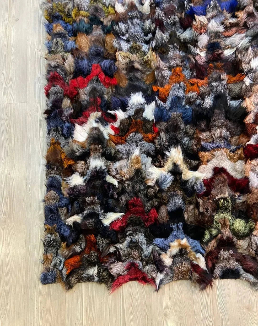 Authentic Multicolor Genuine Fluffy Fox Fur Area 4x6 Rug for Child Room - Wonder fur rug Rug Wonder Fur Rug Wonder fur rug