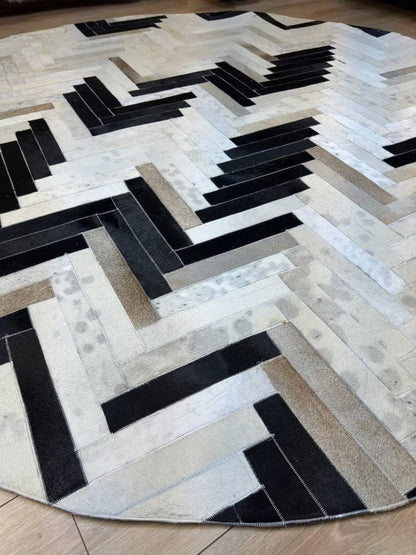 Handmade Geometric Round Cowhide Patchwork Rug, Black White Large Cowskin Patchwork Rug for Home Decor, Non Slip Round Rug