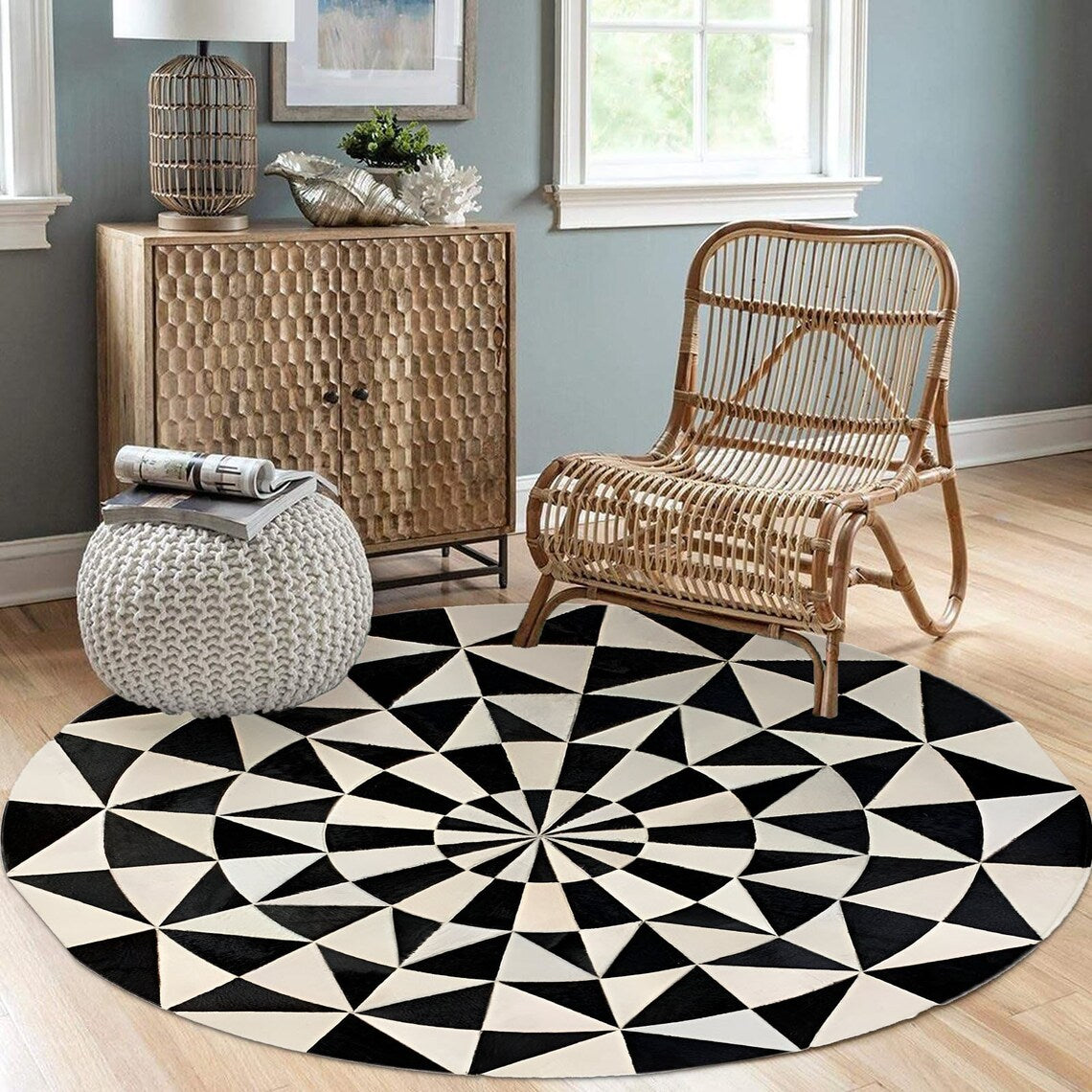 Black And White Handmade Real Cowhide Round Rug , Luxury Office Carpet