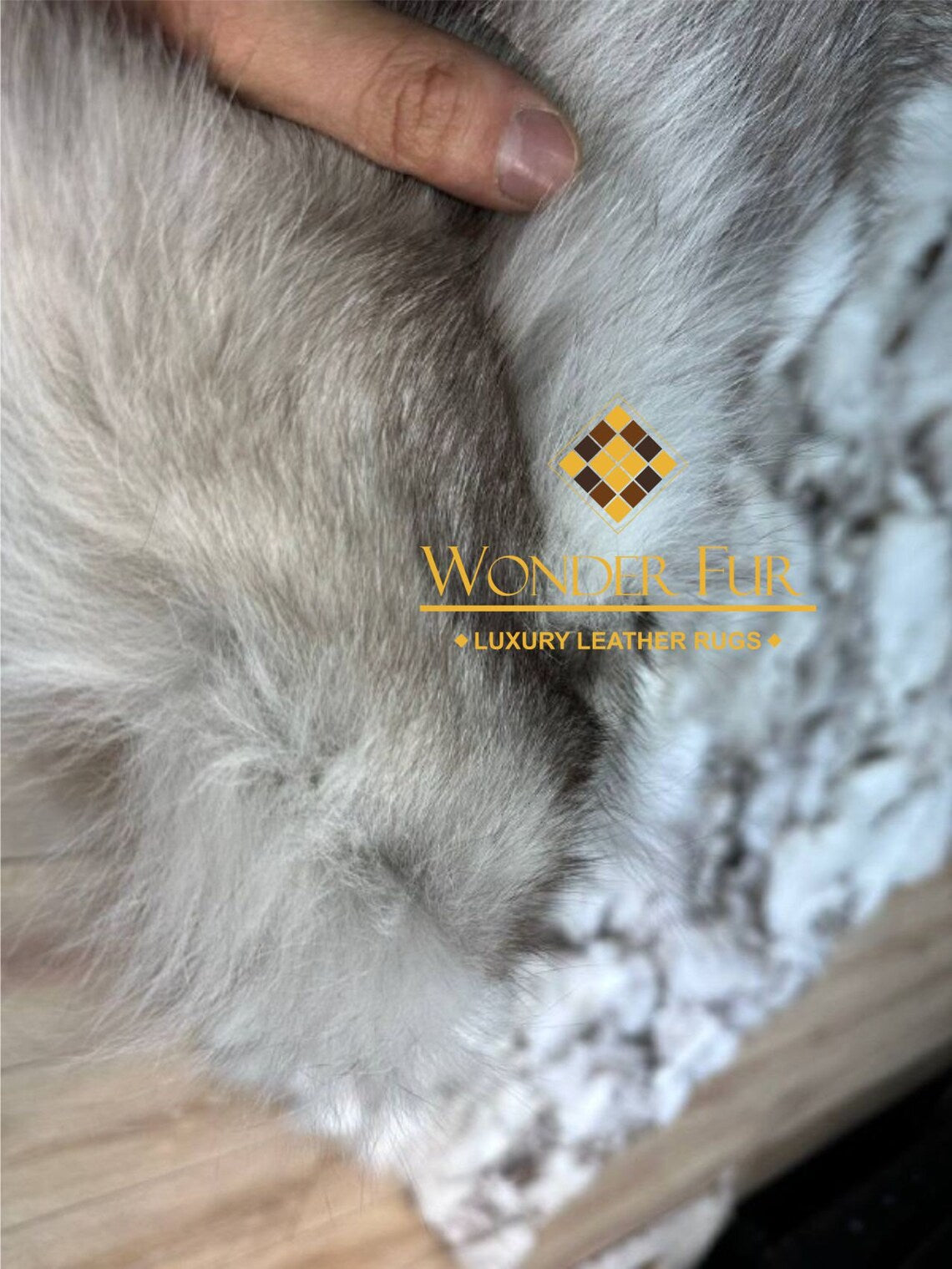 Handmade Elegant White And Gray Real Fox Fur Living Room Rug