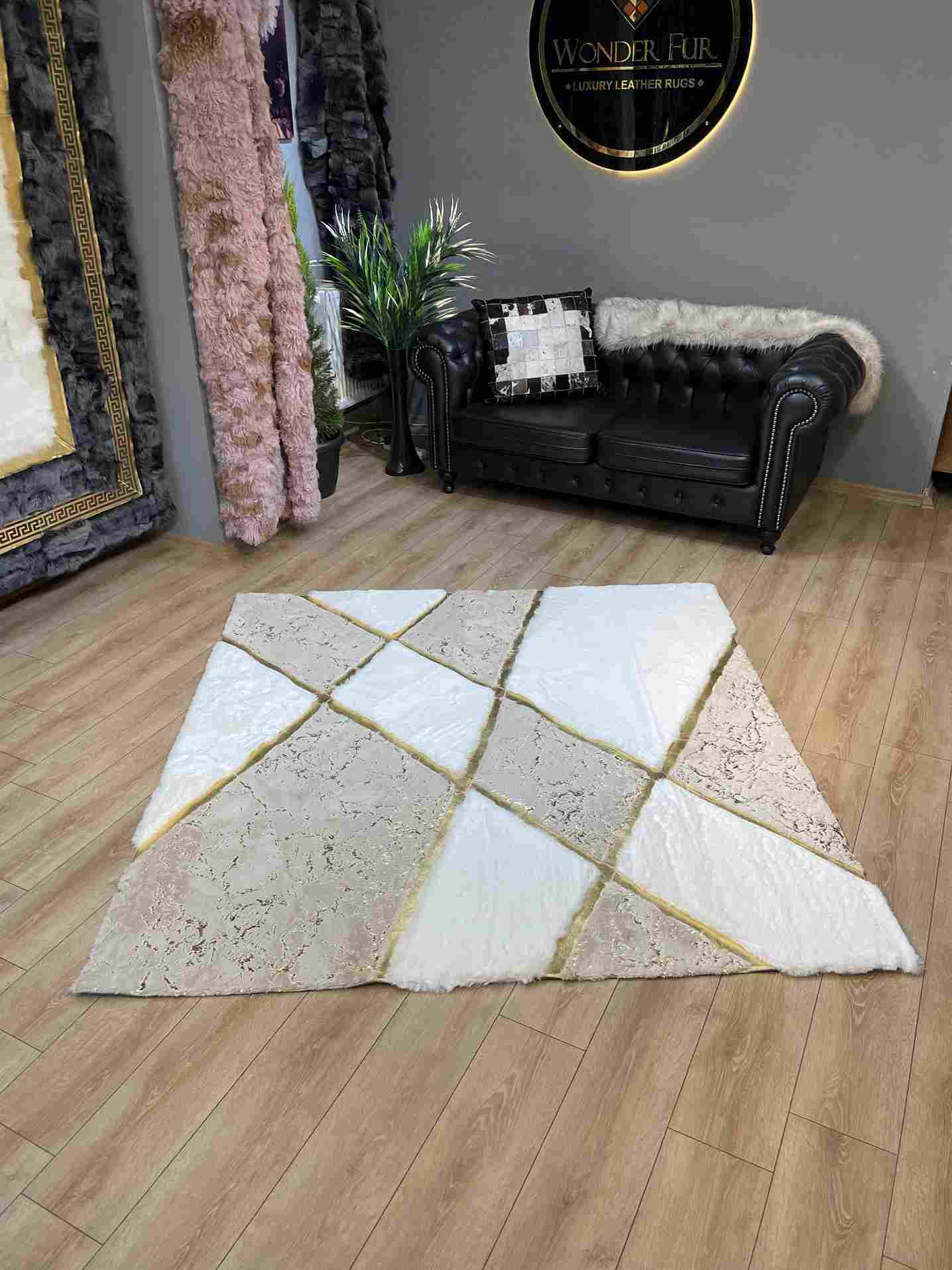 Beige White Luxury Faux fur Area Rug, Handmade Uniuqe Living Room Rug