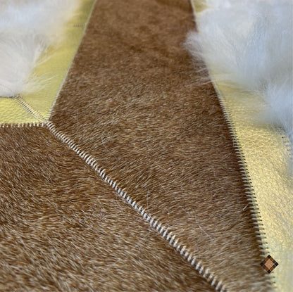 Ivory Genuine Sheepskin Area Rug with Gold Trim Border - WONDERFURRUG