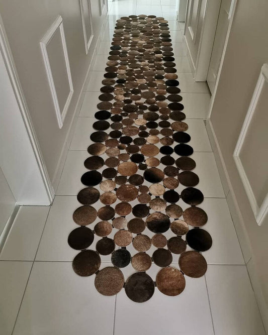 Luxury Brown Natural Cowhide Oval Runner Rug, High Quality Leather Hallway Rug