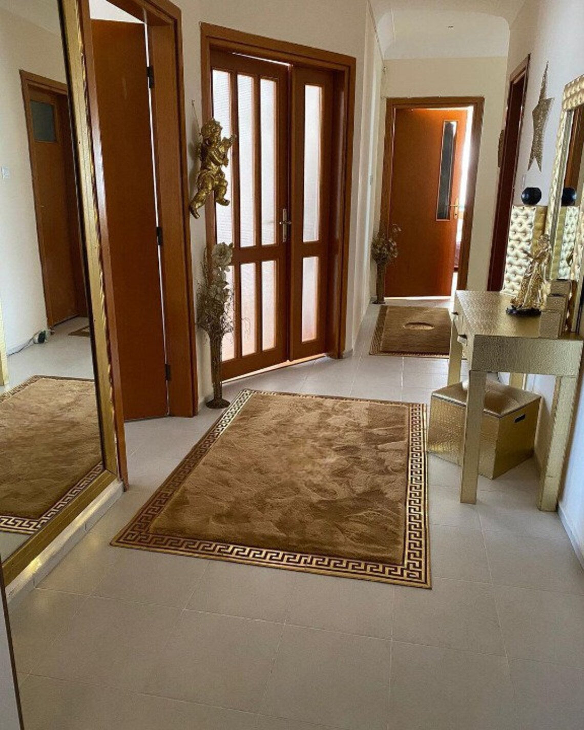 Luxury Unique Brown And Gold Faux Fur Corridor Rug , Handmade Soft Rug