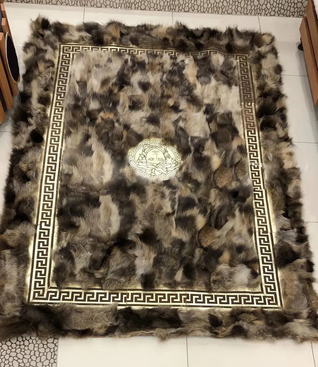 Modern Designed, Fuzzy Natural Handmade Fox Fur Area 4x6 Carpet