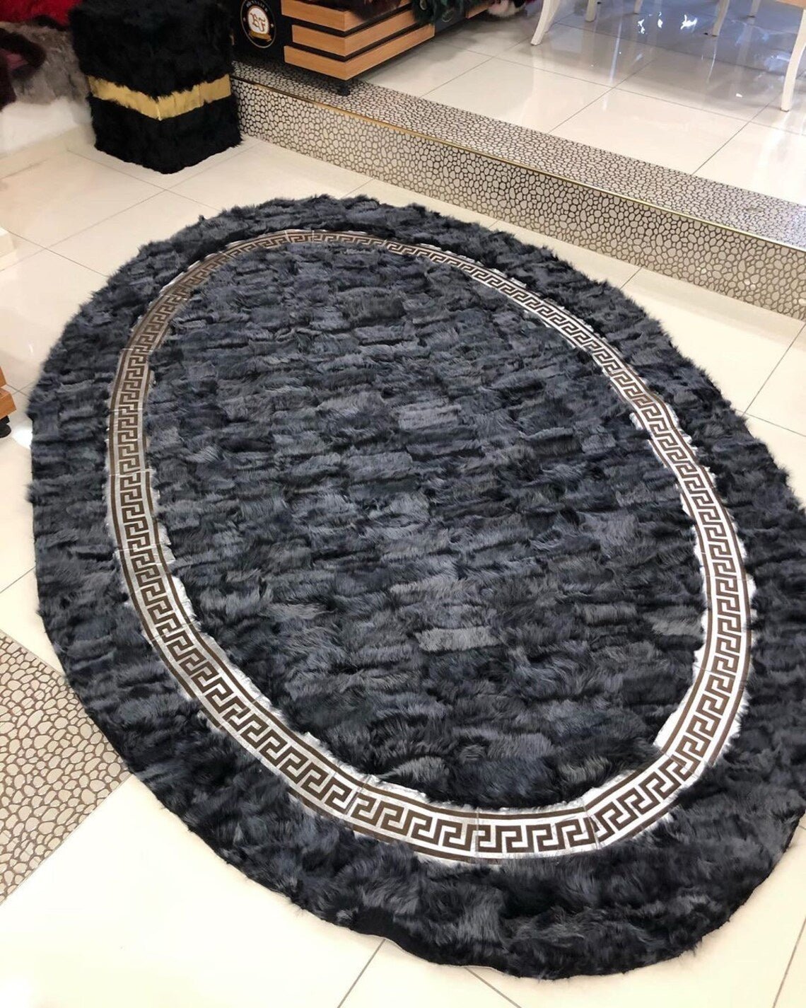 100% Natural Sheepskin Gray Bedroom Oval Rug , Handmade Patchwork Rug - Wonder fur rug Wonder Fur Rug Wonder fur rug