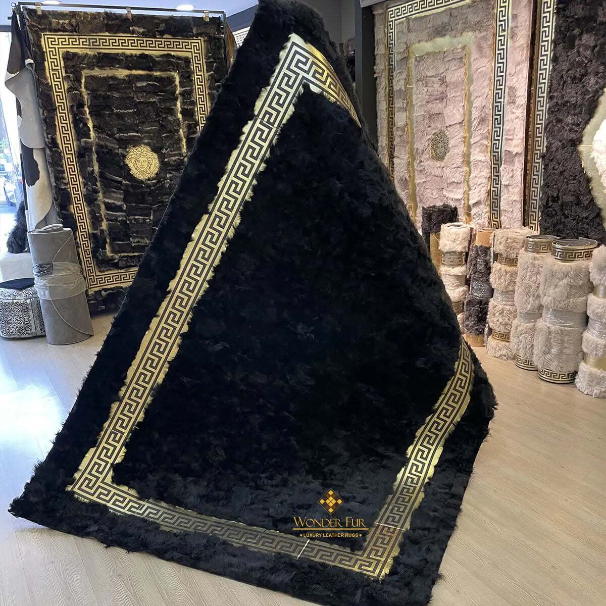 Handmade Luxury Black Gold Sheepskin Bedroom Rug , Fluffy Non Slip Rug