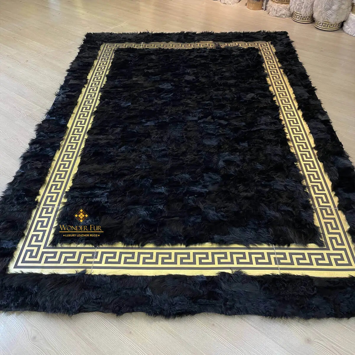 Handmade Luxury Black Gold Sheepskin Bedroom Rug , Fluffy Non Slip Rug