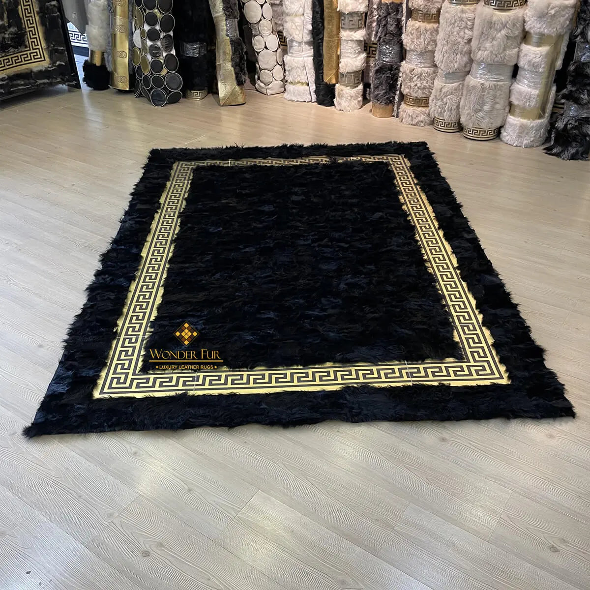 Handmade Luxury Black Gold Sheepskin Bedroom Rug , Fluffy Non Slip Rug