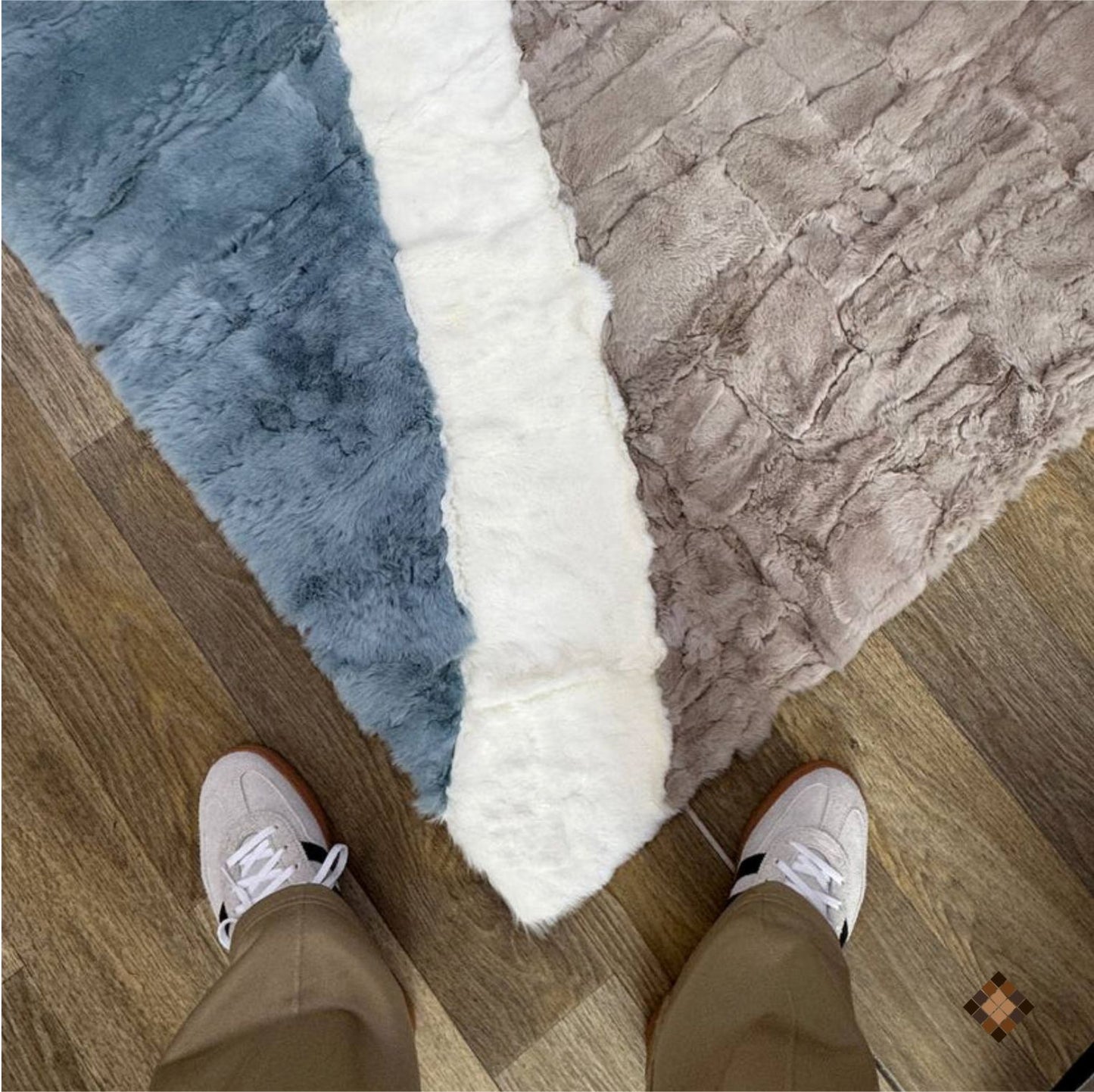 Luxury Handmade Rabbit Fur Rug – Modern Abstract Design