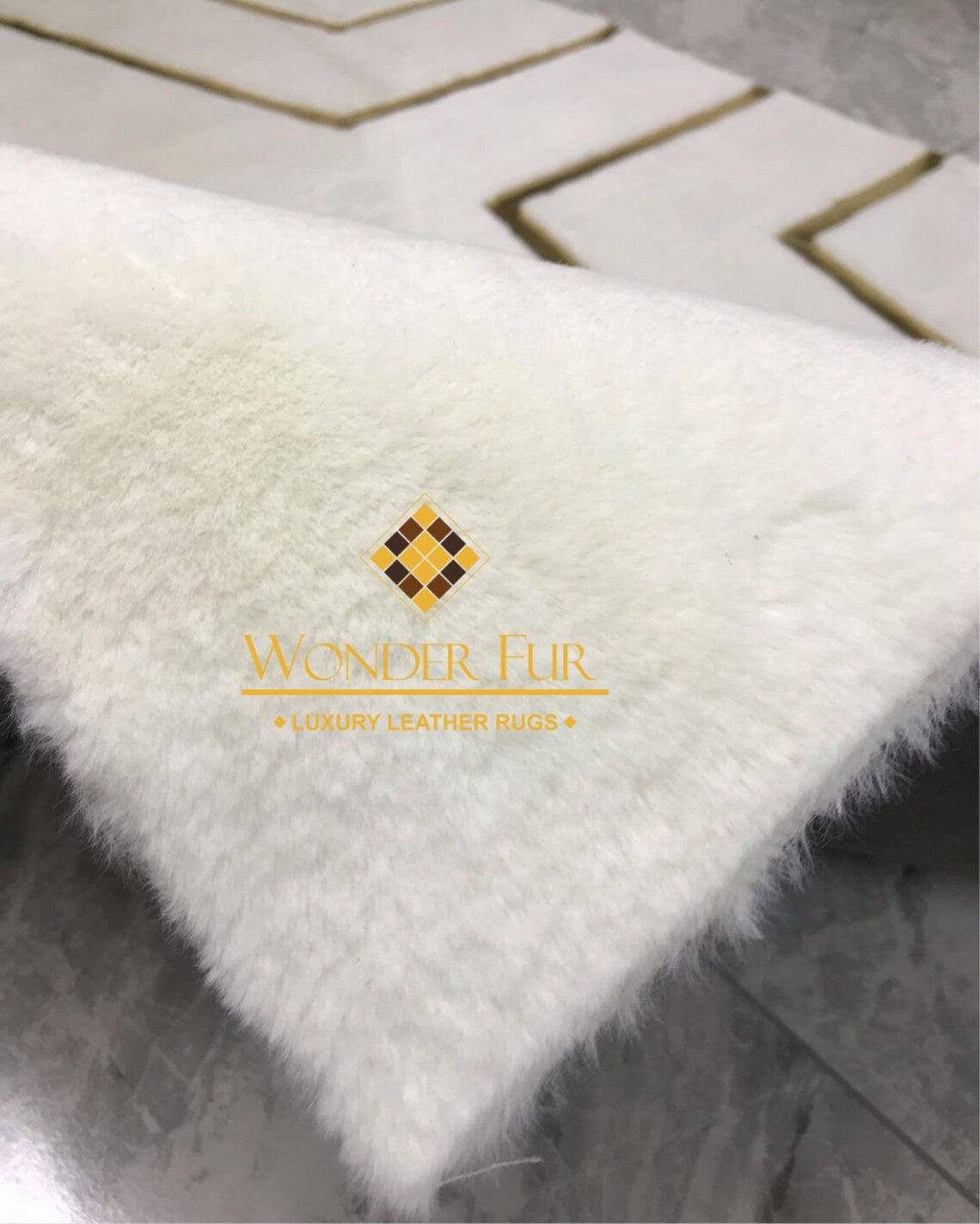 Shaggy Fluffy Handmade White And Gold Faux Fur Living Room Soft Carpet