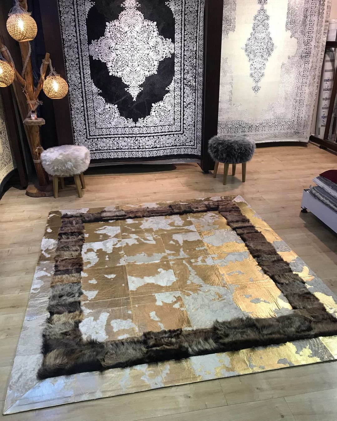 Unique Design High Quality Natural Sheepskin Rug, Handmade Elegant Piece