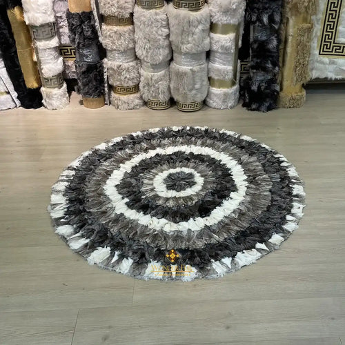 Tricolor Soft, Fluffy Natural Round Fox Fur Rug for Home Decoration