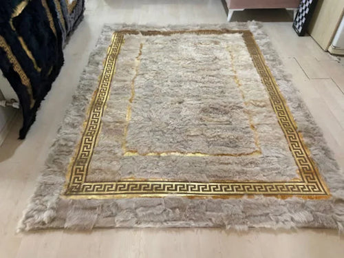 Beige Gold Natural Sheepskin Area Rug, Ultra Soft Fluffy Handmade Elegance