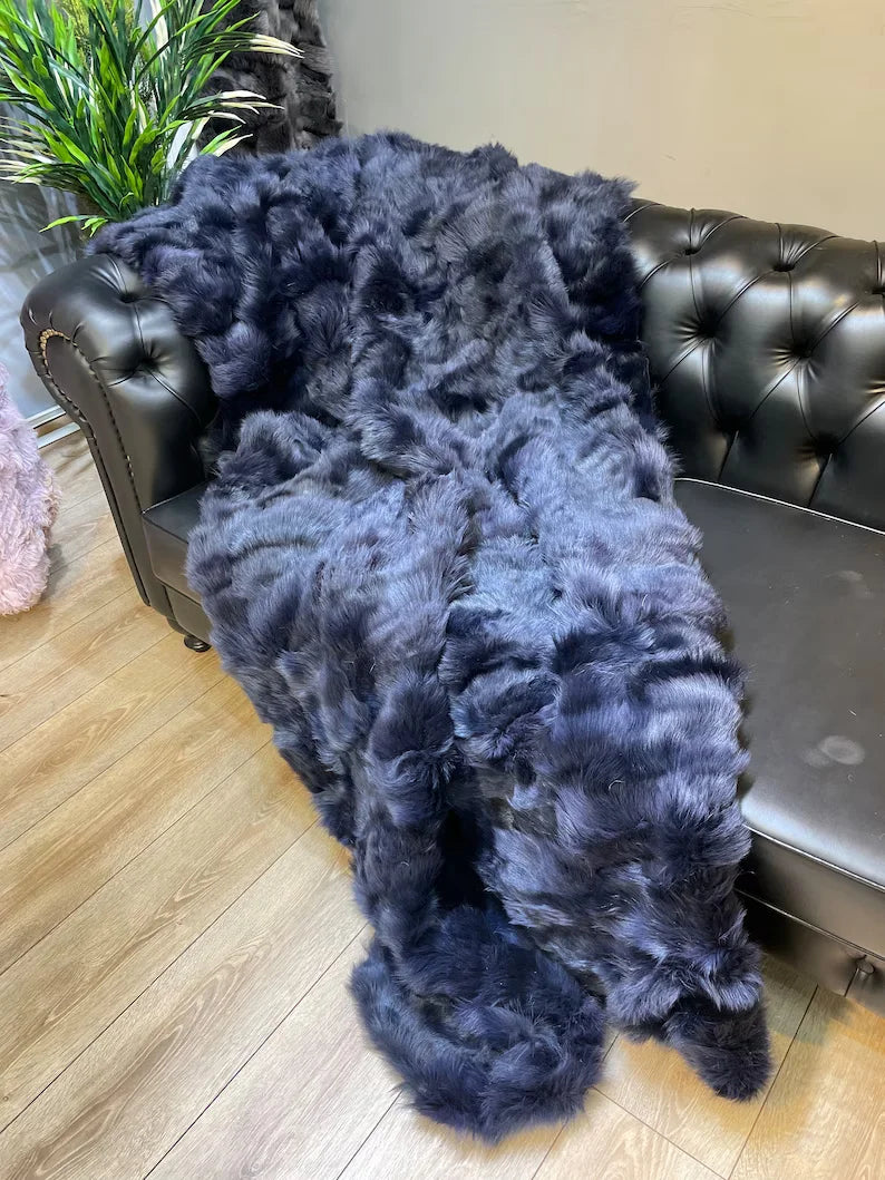 Luxury Real Fur Blanket, Handmade Natural Sheepskin Throw for Bedroom