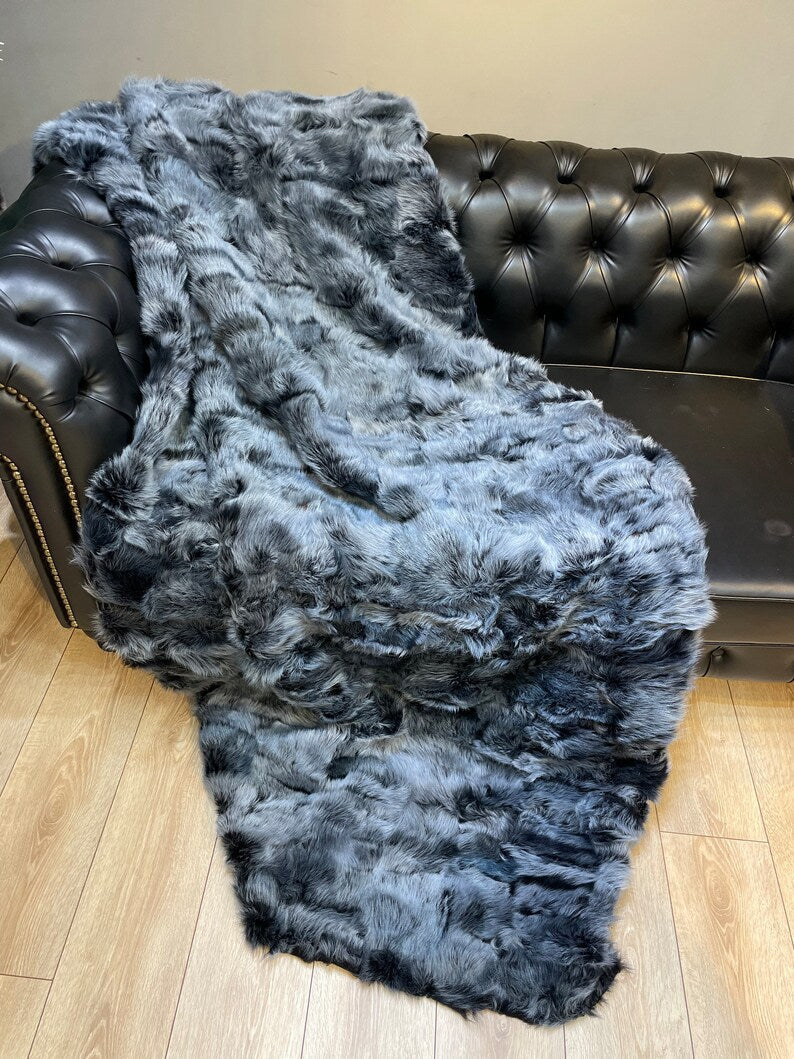 Gray Natural Fur Handmade Sheepskin Patchwork Blanket, Cozy Shaggy Real Fur Throw