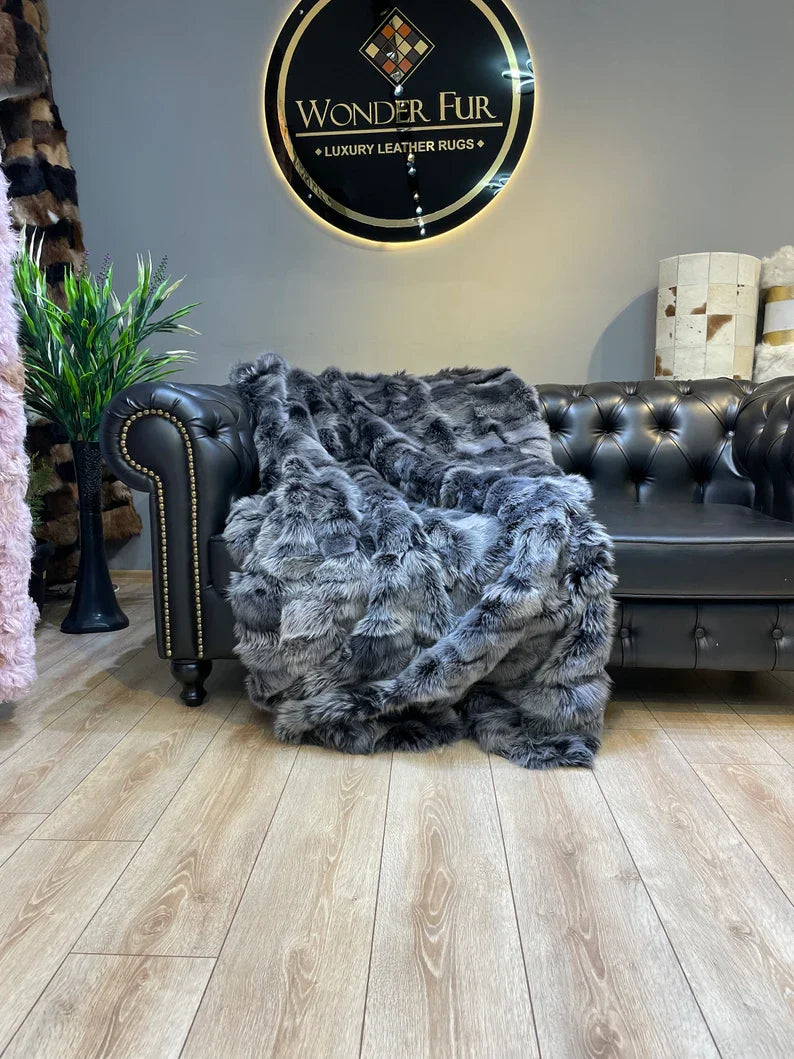 Natural Gray Handmade Sofa Fur Throw, Shaggy Soft Sheepskin Fur Blanket