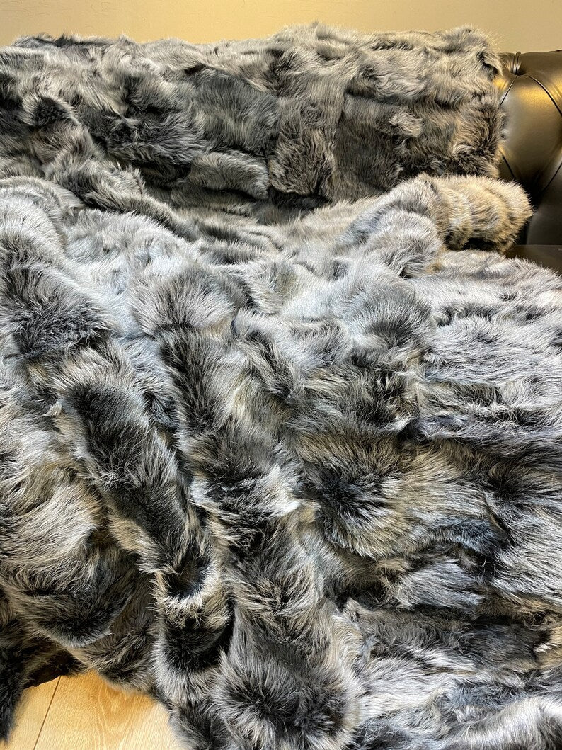 Gray Natural Fur Handmade Sheepskin Patchwork Blanket, Cozy Shaggy Real Fur Throw