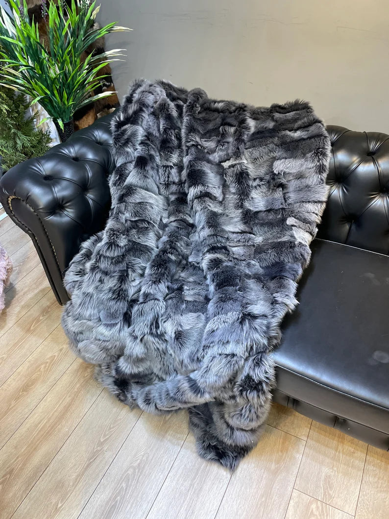 Natural Gray Handmade Sofa Fur Throw, Shaggy Soft Sheepskin Fur Blanket