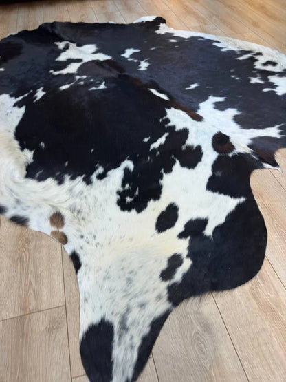 Black White Natural Cow Skin Decor Rug, Cow Hide Genuine Leather Rug