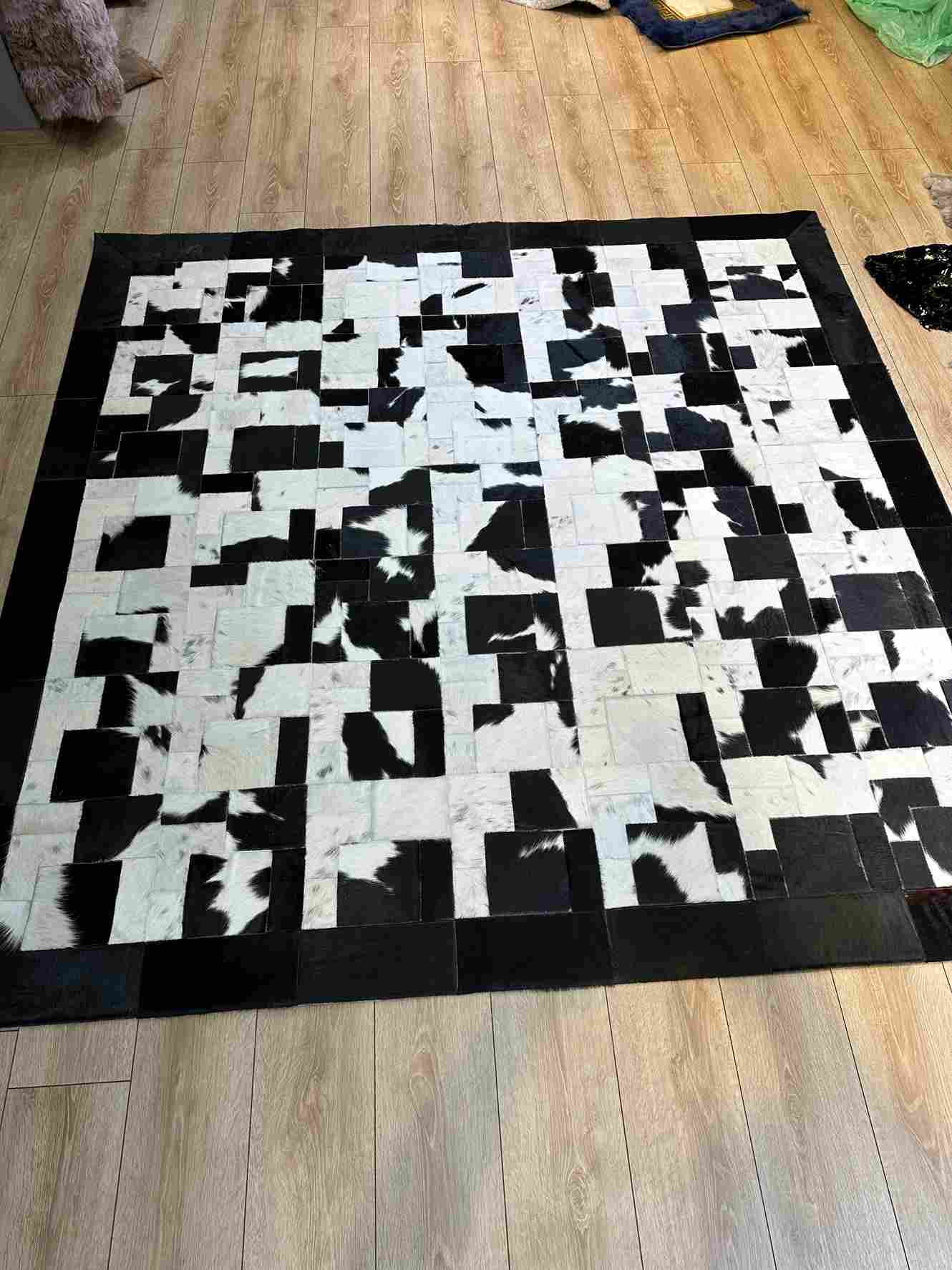 Unique Black White 100% Natural Cowhide Area Rug, Handmade Non Slip Living Room Rug