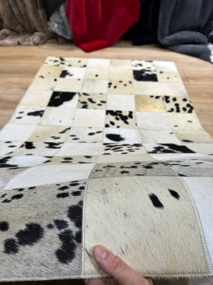 Black and White 100% Genuine Handmade Cow Skin Carpet, Natural Cowhide Patchwork Rug