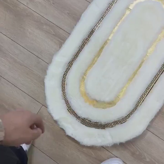 Luxury Modern Extra Soft White And Gold Faux Fur Oval Home Decor Rug