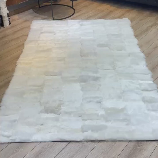 Shaggy Soft Non Slip White Sheepskin 5x7 Bedroom Rug , Natural Carpet